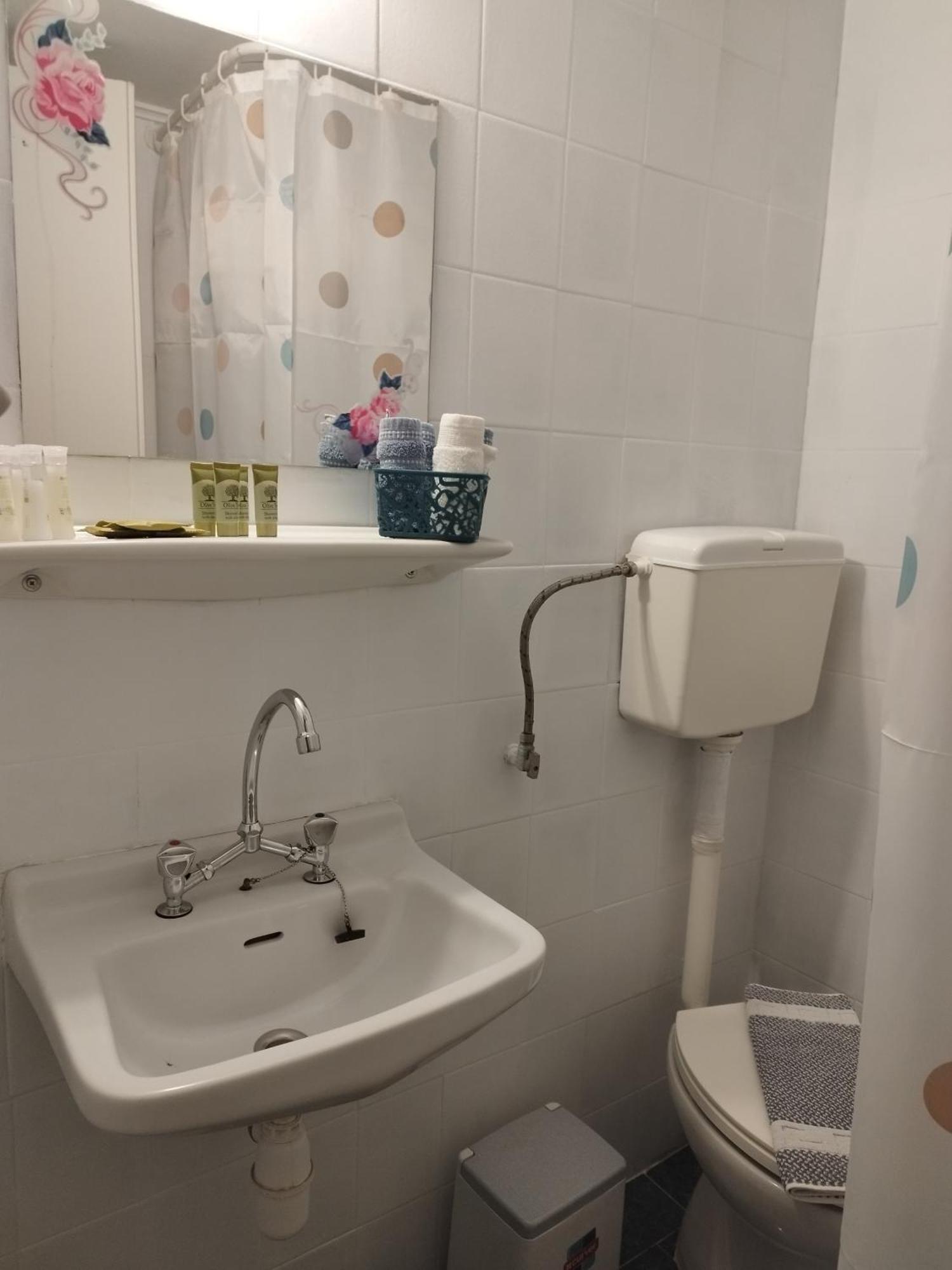 Anko & Anko 1 Hotel Nydri  Bilik gambar
